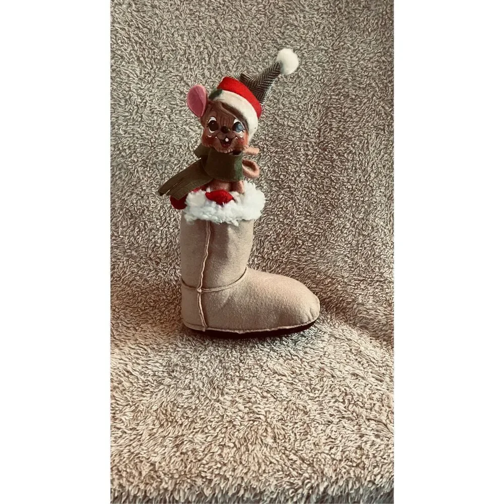 Annalee Christmas Mouse in Stocking 10